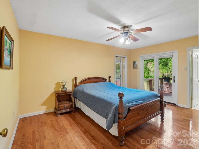 41 Saint Andrews Road, Arden, NC 28704.  MLS# CAR4377125, YatesRealty ID 37293. 