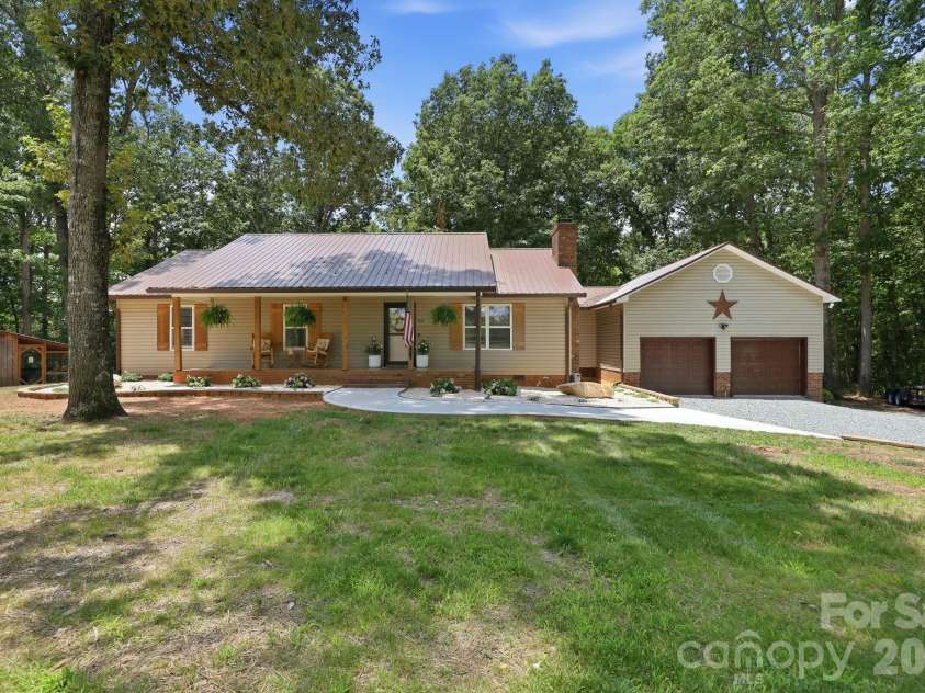 7848 NC Hwy 47 Highway, Lexington, NC 27292.  MLS# CAR4401388, YatesRealty ID 37294. 