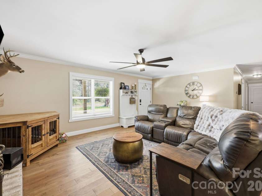 7848 NC Hwy 47 Highway, Lexington, NC 27292.  MLS# CAR4401388, YatesRealty ID 37294. 