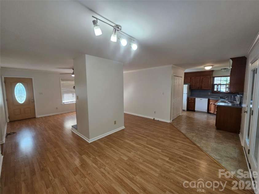 1926 Pinevalley Road, Rock Hill, SC 29732.  MLS# CAR4401771, YatesRealty ID 37296. Separate Dining Area