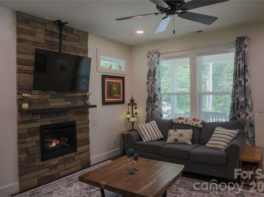 611 Twinbrook Lane, Maggie Valley, NC 28751.  MLS# CAR4402922, YatesRealty ID 37298. 