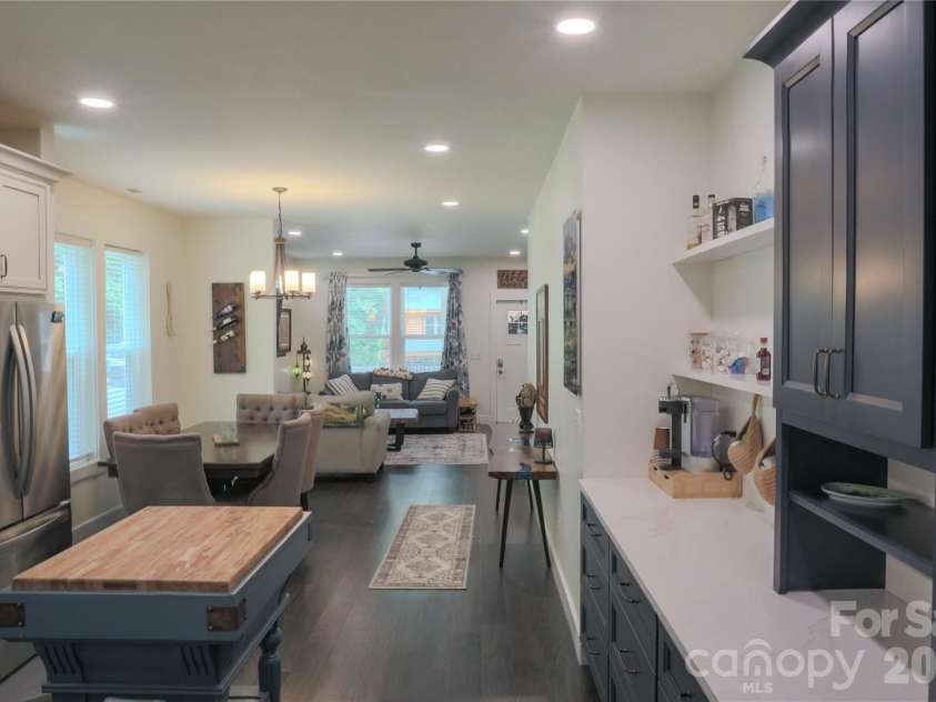 611 Twinbrook Lane, Maggie Valley, NC 28751.  MLS# CAR4402922, YatesRealty ID 37298. 