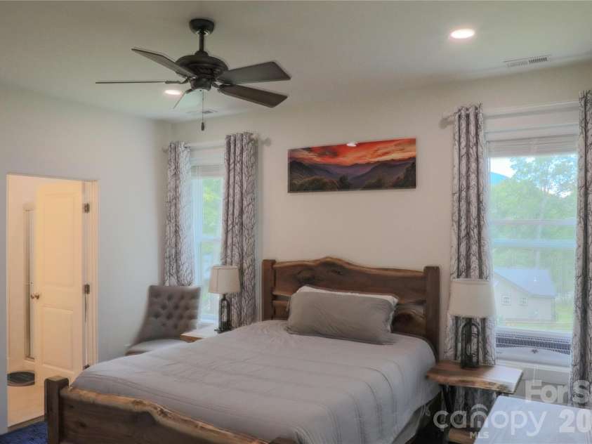 611 Twinbrook Lane, Maggie Valley, NC 28751.  MLS# CAR4402922, YatesRealty ID 37298. 
