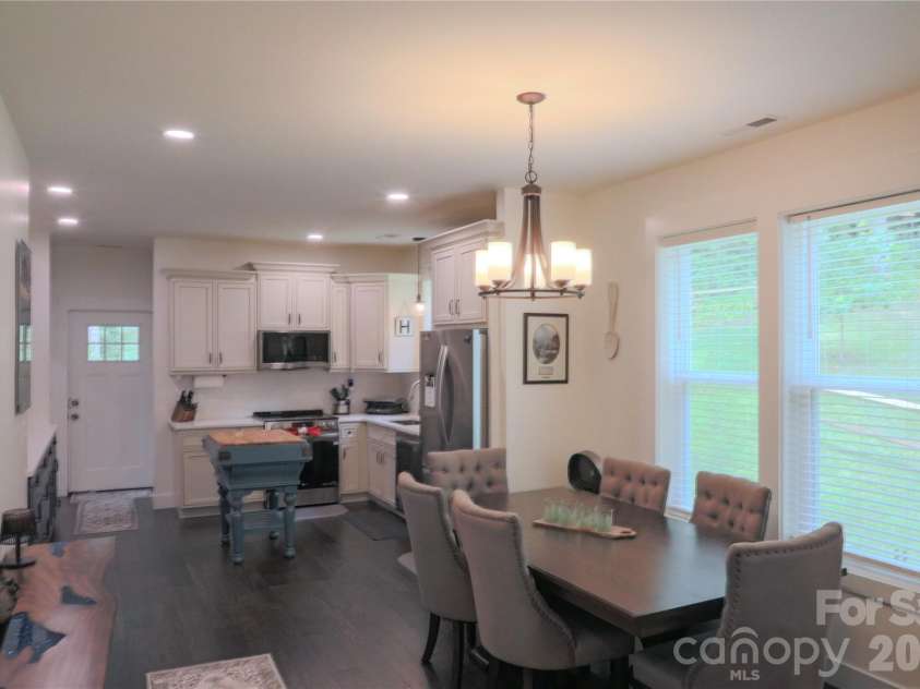611 Twinbrook Lane, Maggie Valley, NC 28751.  MLS# CAR4402922, YatesRealty ID 37298. 