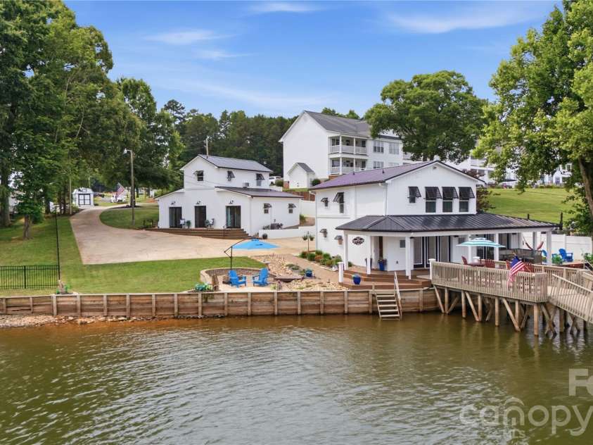 362 Shepps Boat Dock Road, Lexington, NC 27292.  MLS# CAR4403005, YatesRealty ID 37299. 