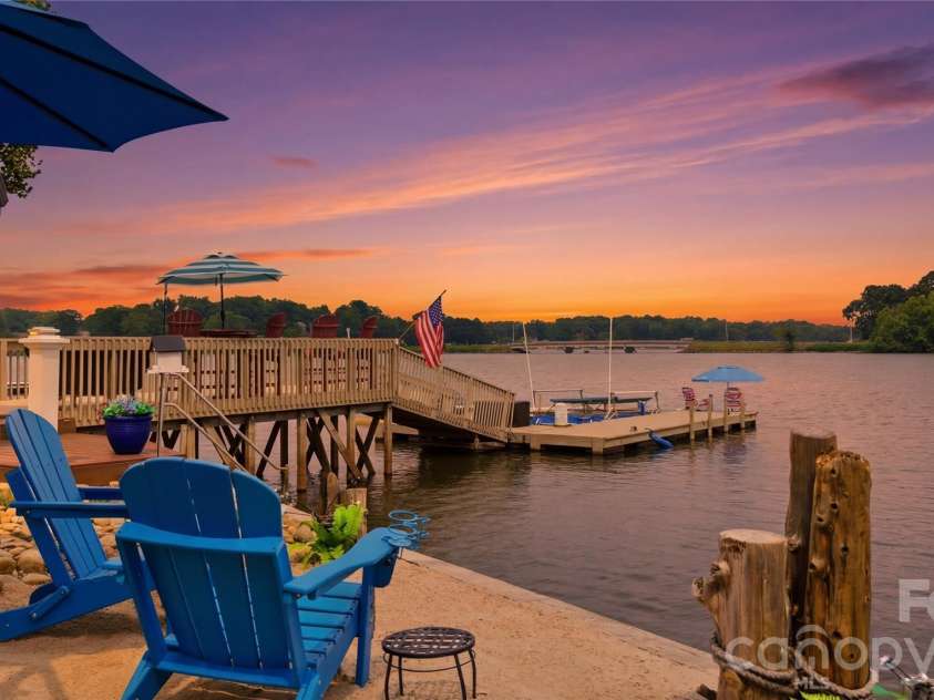 362 Shepps Boat Dock Road, Lexington, NC 27292.  MLS# CAR4403005, YatesRealty ID 37299. 