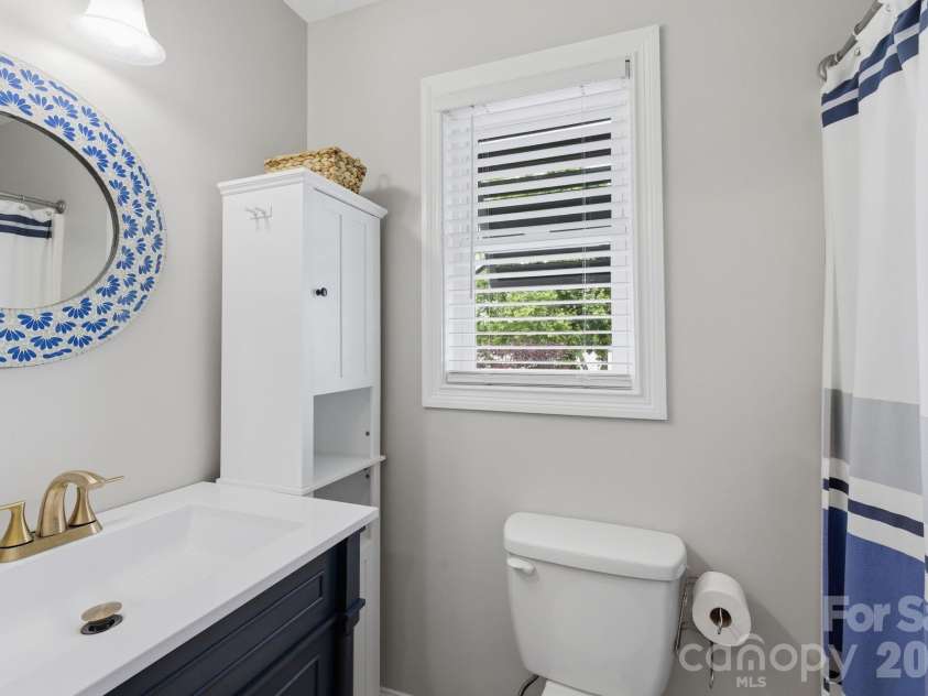362 Shepps Boat Dock Road, Lexington, NC 27292.  MLS# CAR4403005, YatesRealty ID 37299. 