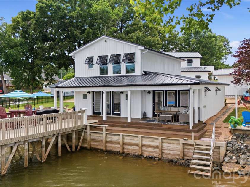 362 Shepps Boat Dock Road, Lexington, NC 27292.  MLS# CAR4403005, YatesRealty ID 37299. 