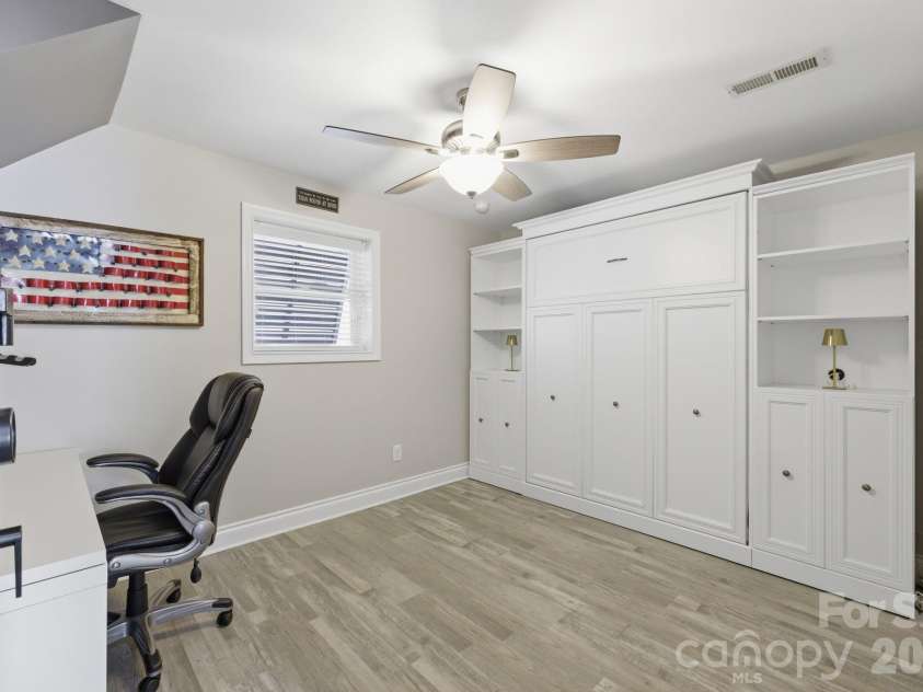 362 Shepps Boat Dock Road, Lexington, NC 27292.  MLS# CAR4403005, YatesRealty ID 37299. 