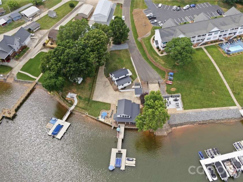 362 Shepps Boat Dock Road, Lexington, NC 27292.  MLS# CAR4403005, YatesRealty ID 37299. 
