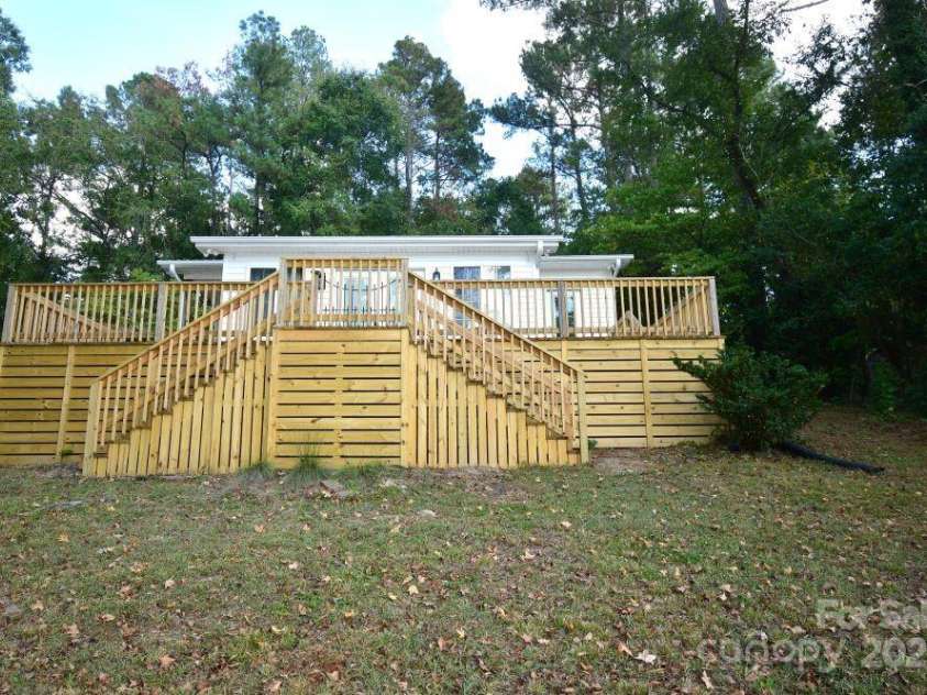 2171 John G Richards Road, Camden, SC 29020.  MLS# CAR4305445, YatesRealty ID 373. 