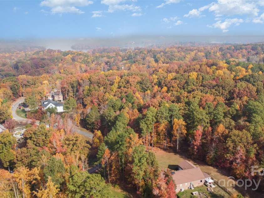 233a Greenbay Road, Mooresville, NC 28117.  MLS# CAR4322960, YatesRealty ID 373. 