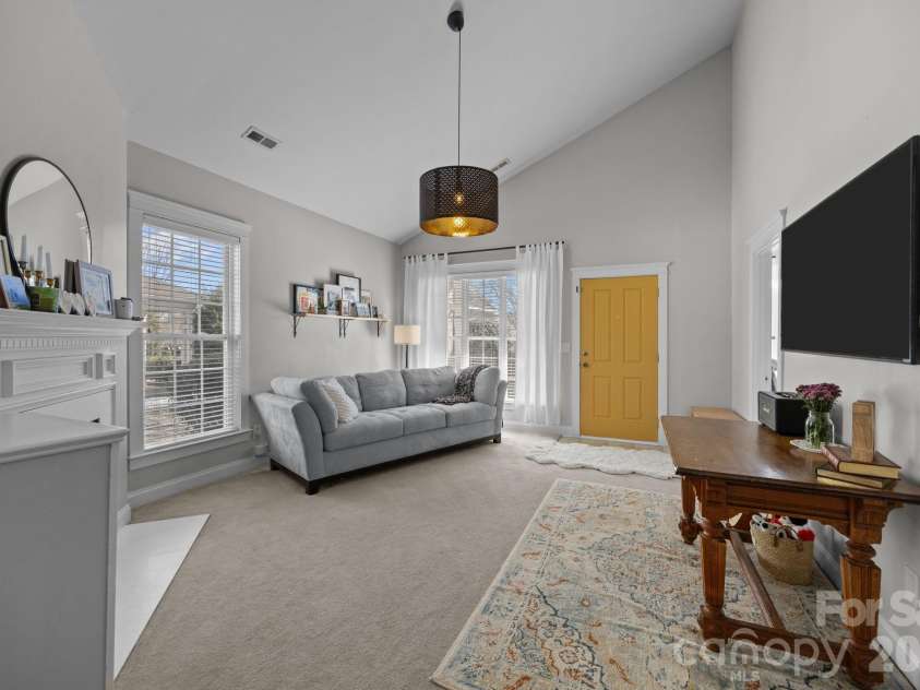 8111 Bud Henderson Road, Huntersville, NC 28078.  MLS# CAR4338514, YatesRealty ID 3730. 