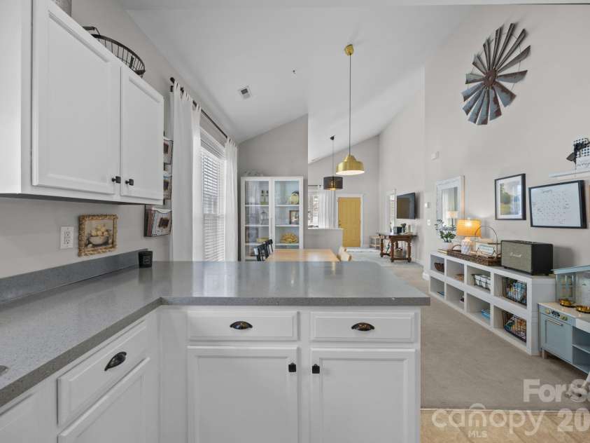 8111 Bud Henderson Road, Huntersville, NC 28078.  MLS# CAR4338514, YatesRealty ID 3730. 