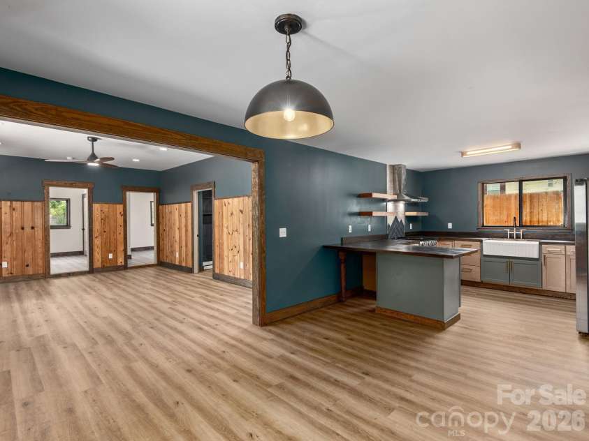 78 Travis Street, Clyde, NC 28721.  MLS# CAR4404246, YatesRealty ID 37300. 