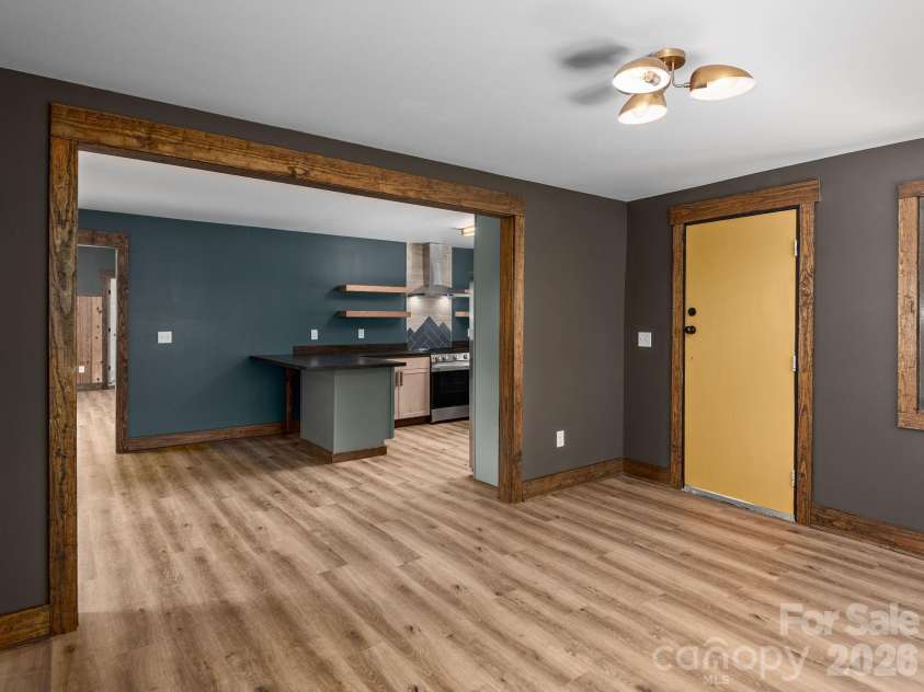 78 Travis Street, Clyde, NC 28721.  MLS# CAR4404246, YatesRealty ID 37300. 