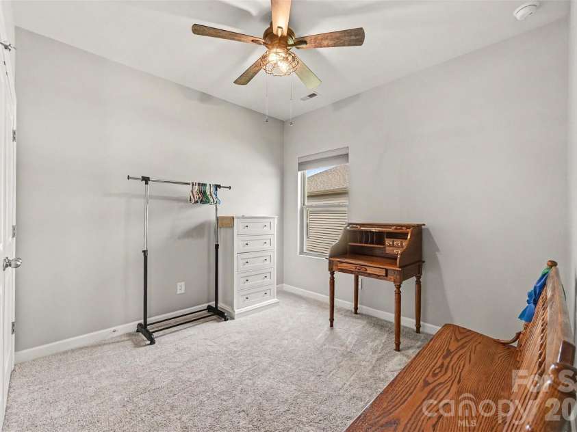 9330 Festival Way, Charlotte, NC 28215.  MLS# CAR4400188, YatesRealty ID 37303. 