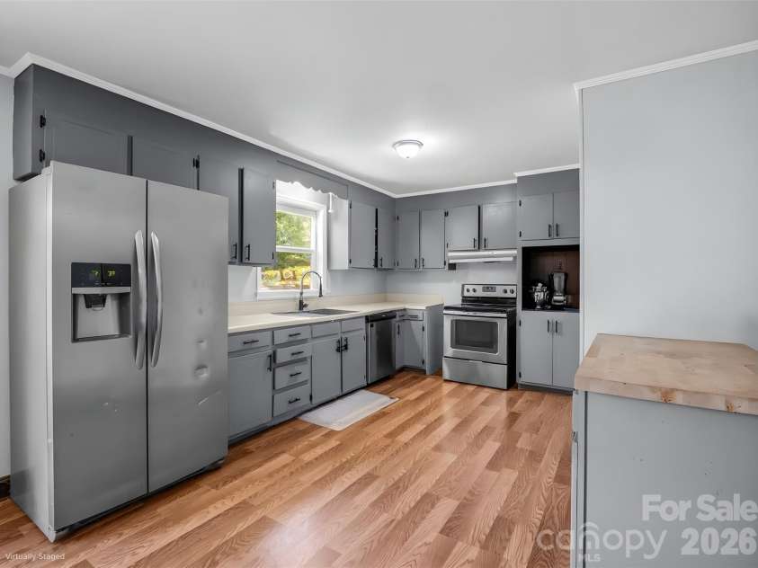 1206 Wyanoke Avenue, Shelby, NC 28152.  MLS# CAR4387816, YatesRealty ID 37305. Kitchen decluttered