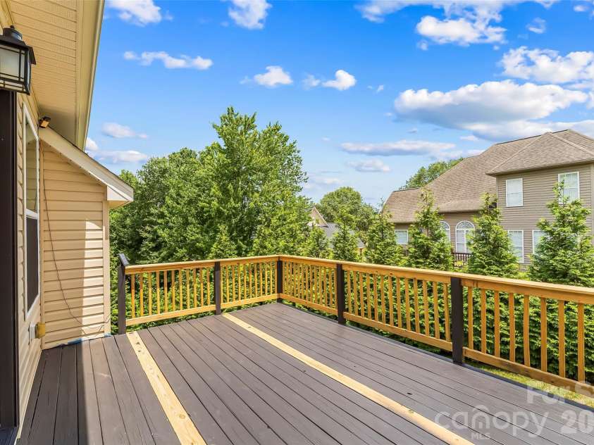 1776 White Water Court, Hickory, NC 28602.  MLS# CAR4400743, YatesRealty ID 37307. 