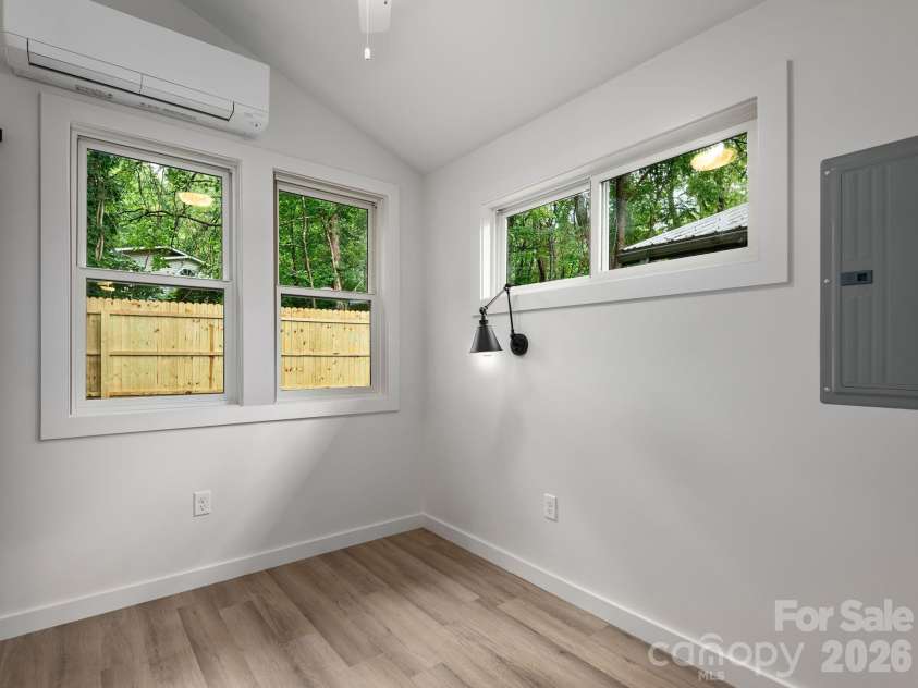 30 Pine Road, Asheville, NC 28805.  MLS# CAR4403930, YatesRealty ID 37308. 