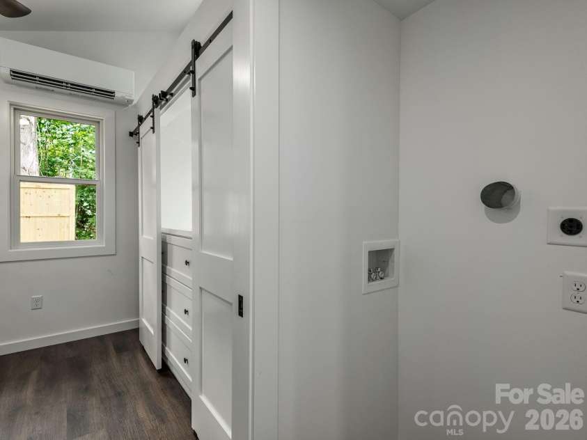 30 Pine Road, Asheville, NC 28805.  MLS# CAR4403930, YatesRealty ID 37308. 