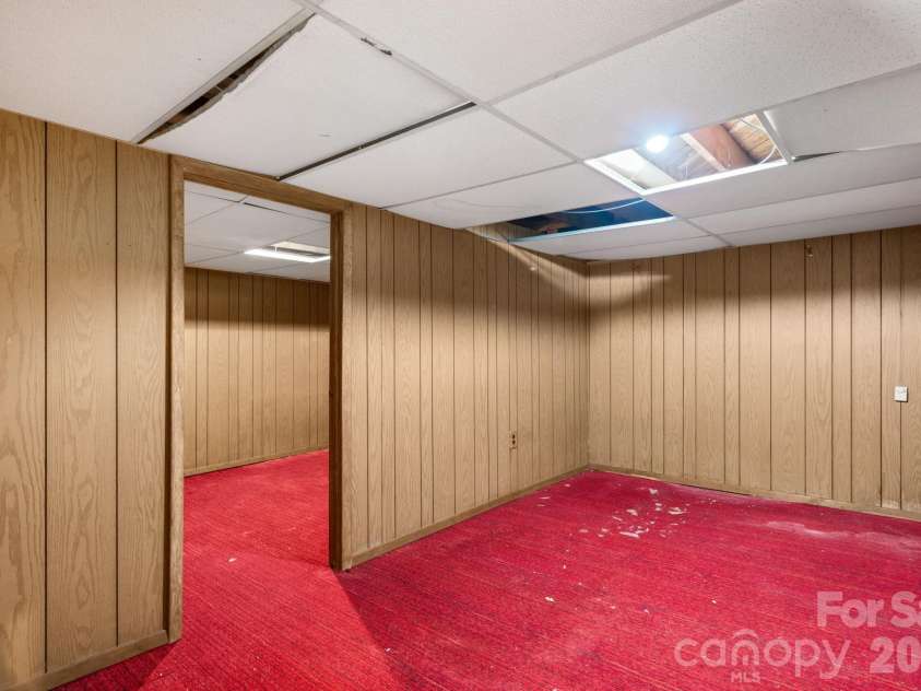 1306 Delwood Drive, Lenoir, NC 28645.  MLS# CAR4337776, YatesRealty ID 3731. 