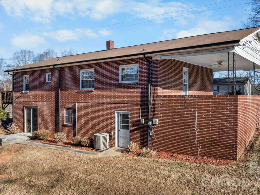 1306 Delwood Drive, Lenoir, NC 28645.  MLS# CAR4337776, YatesRealty ID 3731. 