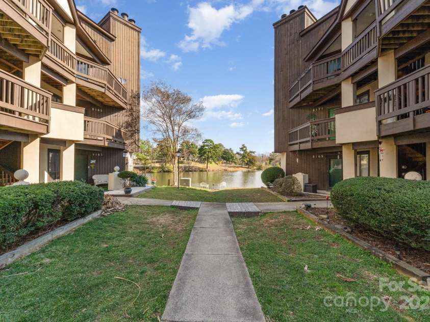 8175 Cedar Glen Drive, Charlotte, NC 28212.  MLS# CAR4235369, YatesRealty ID 3731. 