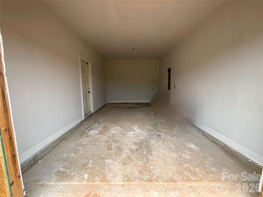 714 Longleaf Avenue, Gastonia, NC 28056.  MLS# CAR4385817, YatesRealty ID 37313. Actual representation Garage