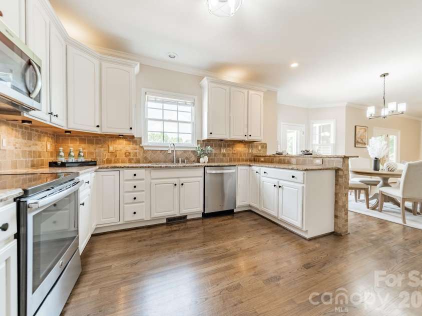 151 Turnberry Lane, Mooresville, NC 28117.  MLS# CAR4399986, YatesRealty ID 37314. 