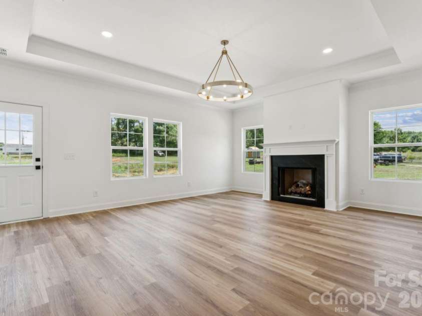1071 Reba Lane, Kannapolis, NC 28081.  MLS# CAR4400585, YatesRealty ID 37315. 