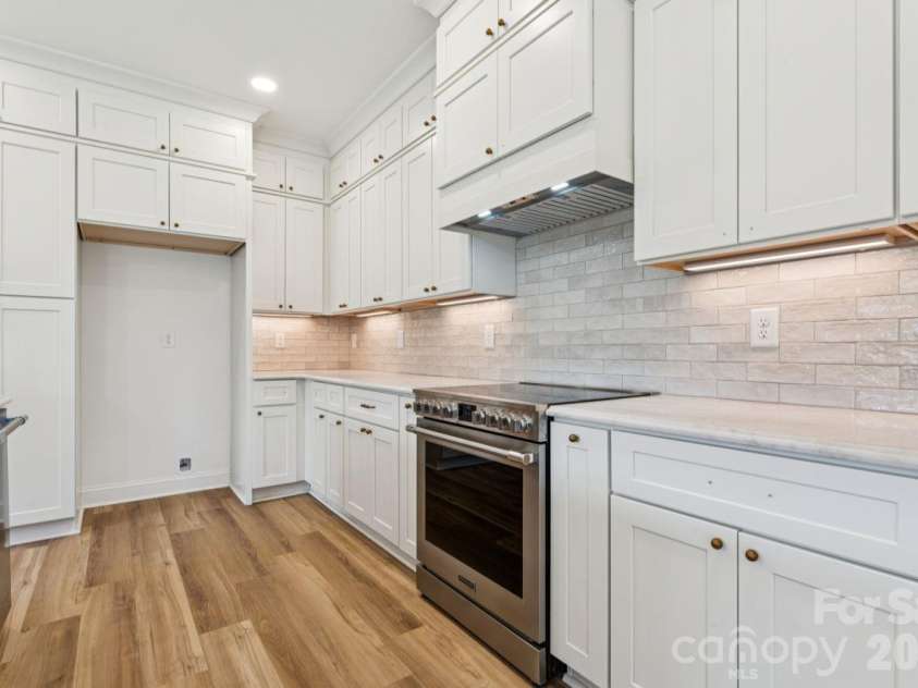 1071 Reba Lane, Kannapolis, NC 28081.  MLS# CAR4400585, YatesRealty ID 37315. 