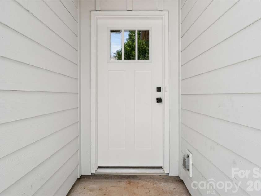 1071 Reba Lane, Kannapolis, NC 28081.  MLS# CAR4400585, YatesRealty ID 37315. 