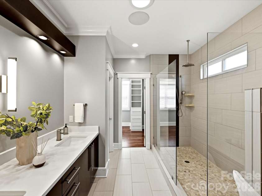 761 King Fredrick Lane, Concord, NC 28027.  MLS# CAR4403430, YatesRealty ID 37318. 