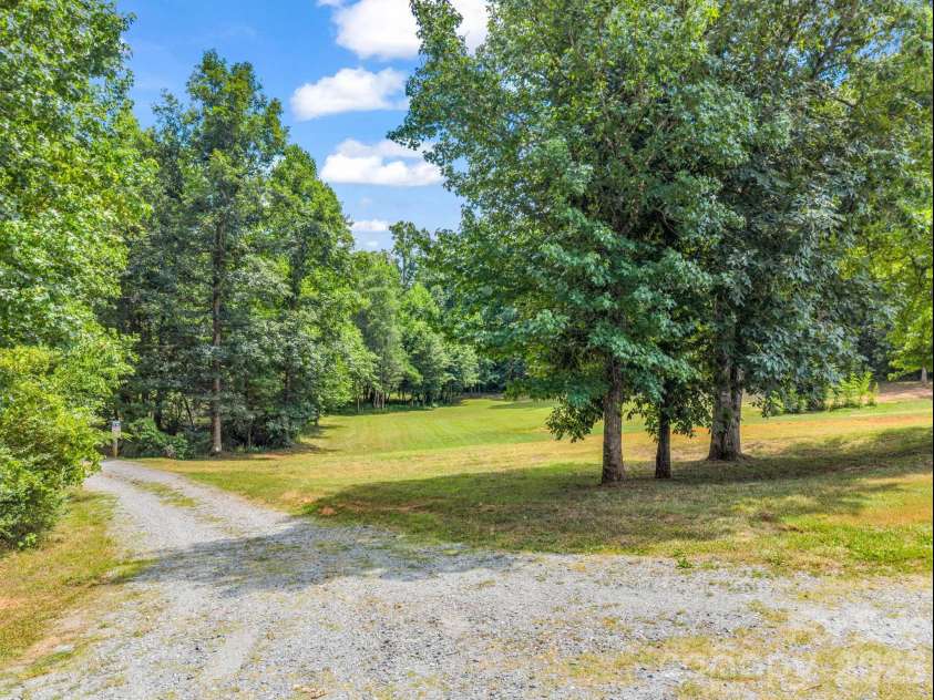 221 Kistler Road, Lawndale, NC 28090.  MLS# CAR4402032, YatesRealty ID 37319. 