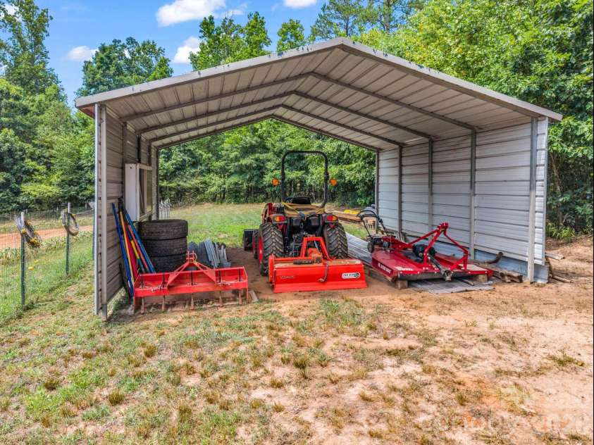221 Kistler Road, Lawndale, NC 28090.  MLS# CAR4402032, YatesRealty ID 37319. 