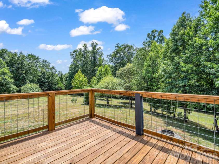 221 Kistler Road, Lawndale, NC 28090.  MLS# CAR4402032, YatesRealty ID 37319. 