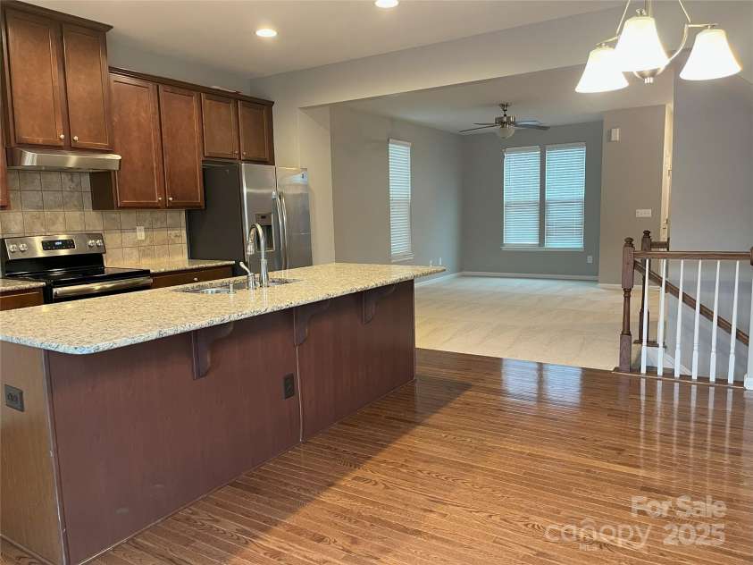 11724 Blessington Road, Huntersville, NC 28978.  MLS# CAR4220282, YatesRealty ID 3732. Main Level Open Floor Plan