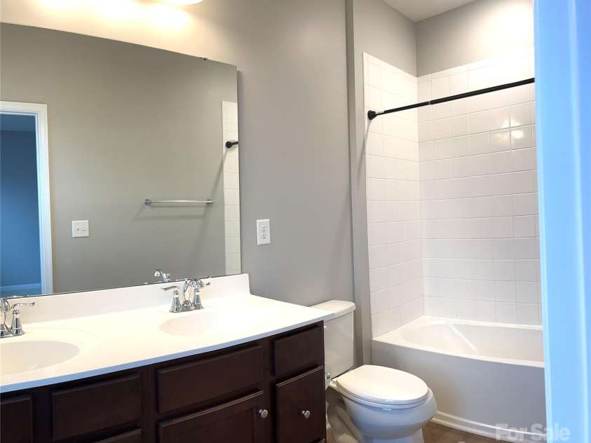 11724 Blessington Road, Huntersville, NC 28978.  MLS# CAR4220282, YatesRealty ID 3732. Master Bedroom Full Bath