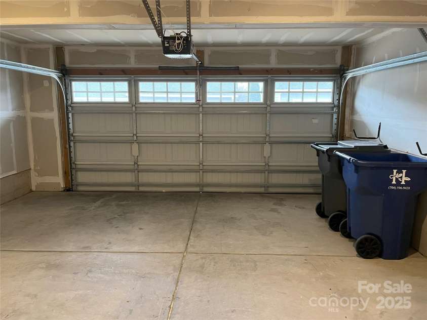 11724 Blessington Road, Huntersville, NC 28978.  MLS# CAR4220282, YatesRealty ID 3732. Spacious Two Car Garage