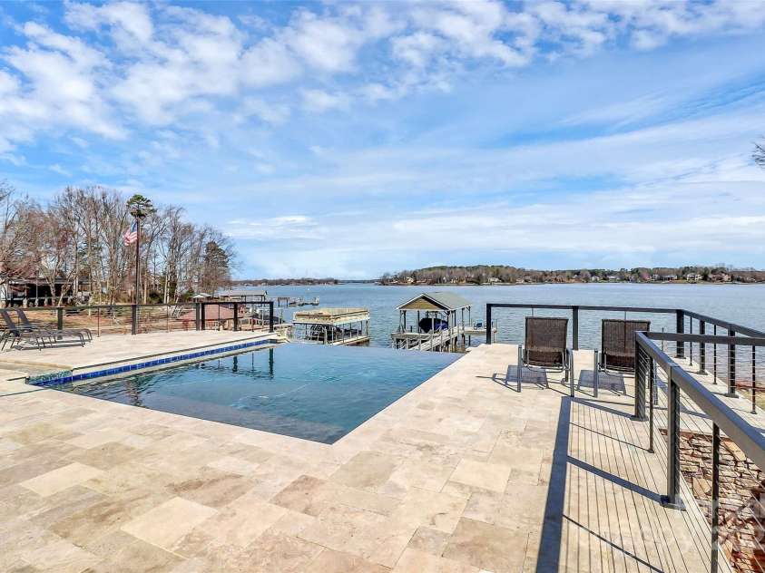 5086 Windward Point Lane, Denver, NC 28037.  MLS# CAR4312956, YatesRealty ID 3732. 