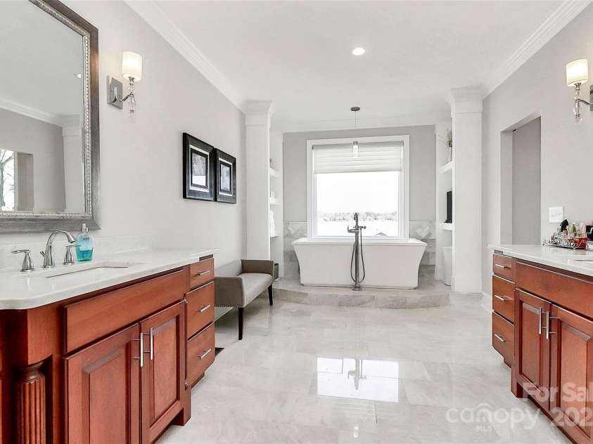 5086 Windward Point Lane, Denver, NC 28037.  MLS# CAR4312956, YatesRealty ID 3732. 