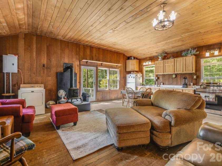 1712 Little Creek Road, Hot Springs, NC 28743.  MLS# CAR4421283, YatesRealty ID 37322. 