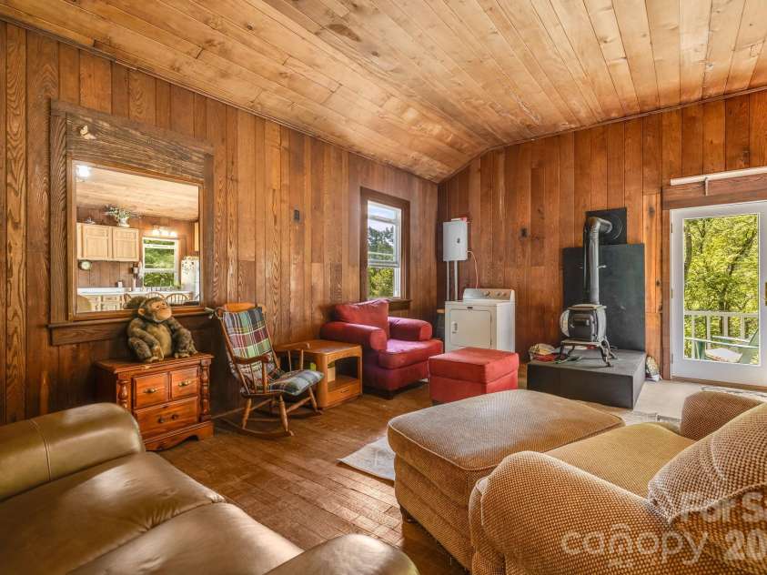 1712 Little Creek Road, Hot Springs, NC 28743.  MLS# CAR4421283, YatesRealty ID 37322. 