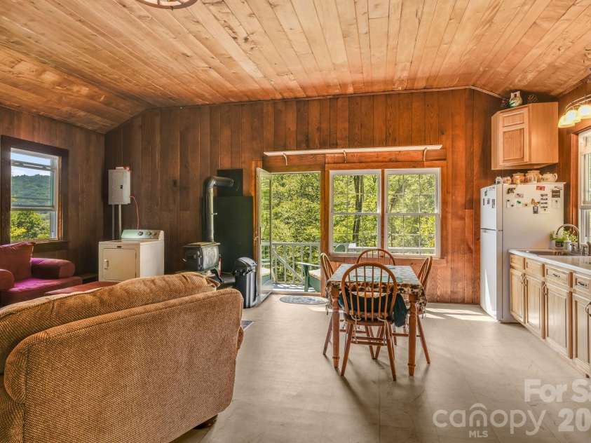 1712 Little Creek Road, Hot Springs, NC 28743.  MLS# CAR4421283, YatesRealty ID 37322. 
