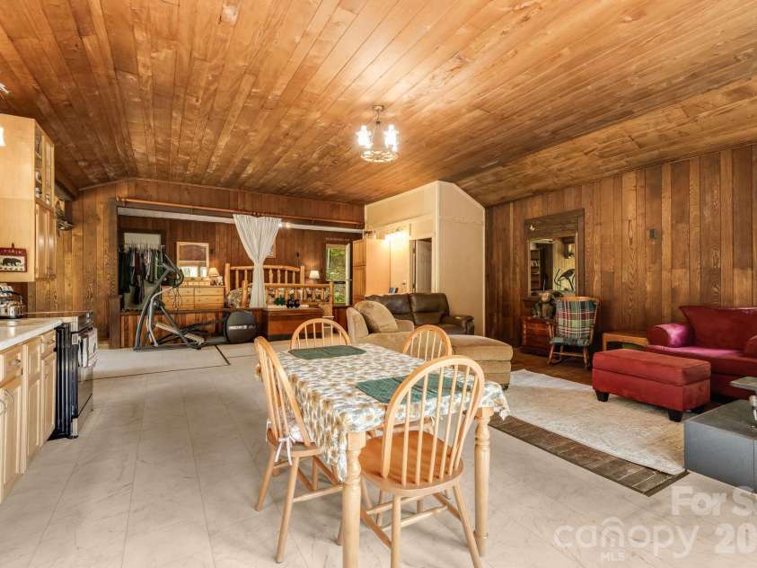 1712 Little Creek Road, Hot Springs, NC 28743.  MLS# CAR4421283, YatesRealty ID 37322. 