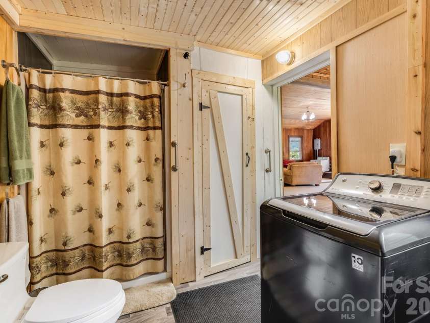 1712 Little Creek Road, Hot Springs, NC 28743.  MLS# CAR4421283, YatesRealty ID 37322. 