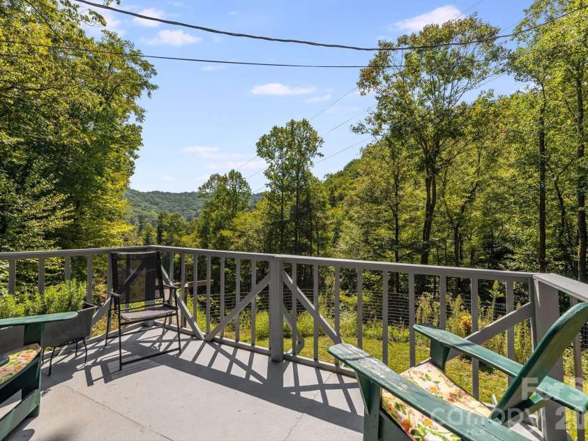 1712 Little Creek Road, Hot Springs, NC 28743.  MLS# CAR4421283, YatesRealty ID 37322. 