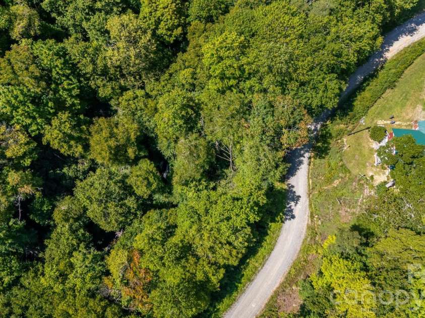 1712 Little Creek Road, Hot Springs, NC 28743.  MLS# CAR4421283, YatesRealty ID 37322. 