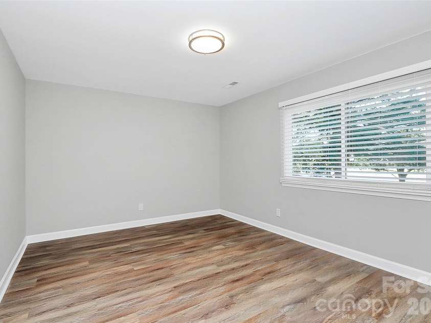 9546 Fairway Ridge Road, Charlotte, NC 28277.  MLS# CAR4403165, YatesRealty ID 37323. 